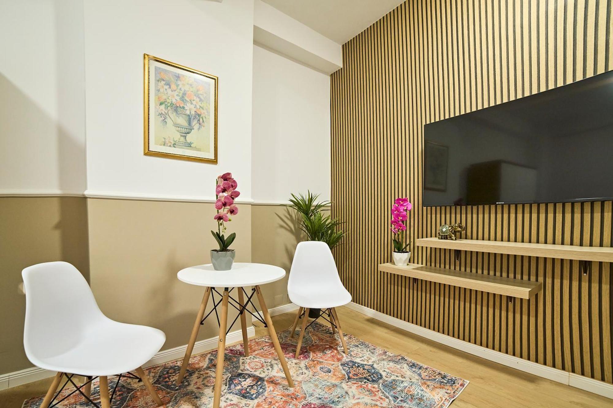 Dona Premier Suites Бухарест Экстерьер фото